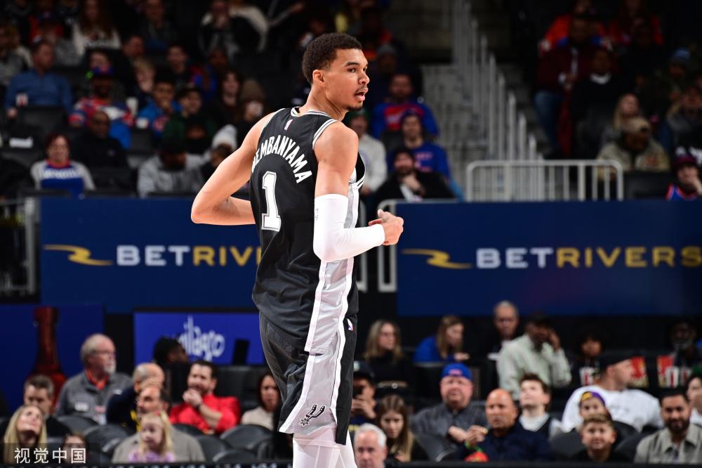 这令他成为 这令他成为